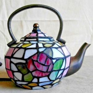 Vintage Tiffany Style Lamp